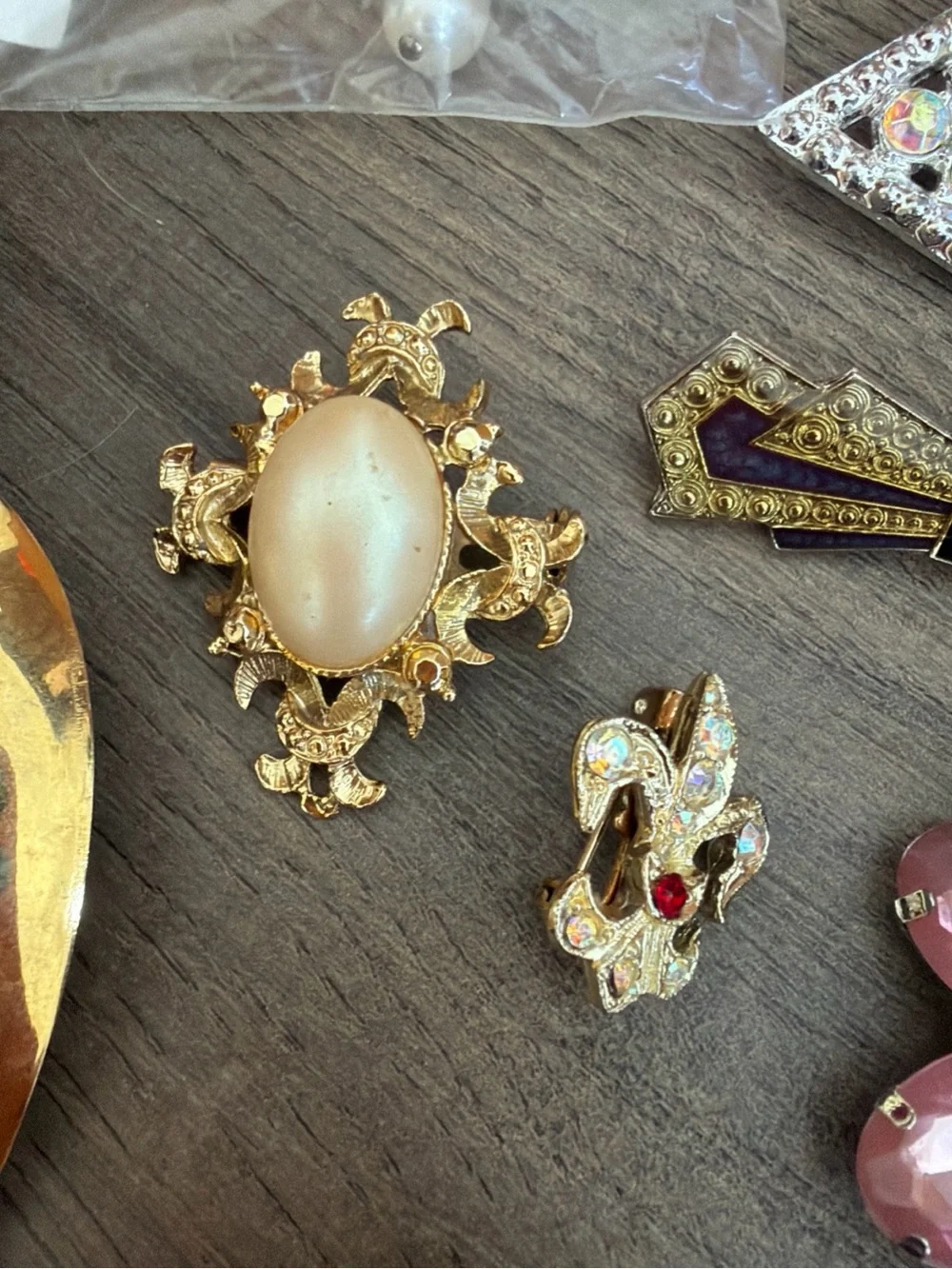 N/A assorted women’s